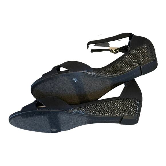 NEW Women's Charter Club Toniie Wedge Sandals Pumps Black Suede 7M - Picture 7 of 10